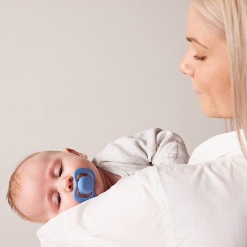 Smoczek dla noworodka i niemowlaka 2 szt. - symetryczny smoczek silikonowy 0 - 6 mies., Ocean + Sky, b.box