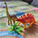 WOOPIE Zestaw Figurki Dinozaury 16 el. + Mata + Kuferek