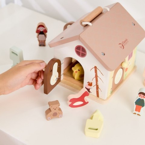 CLASSIC WORLD Drewniany Domek Sensoryczny Edukacyjny z Zamkami Kluczykami 11el. 18m+